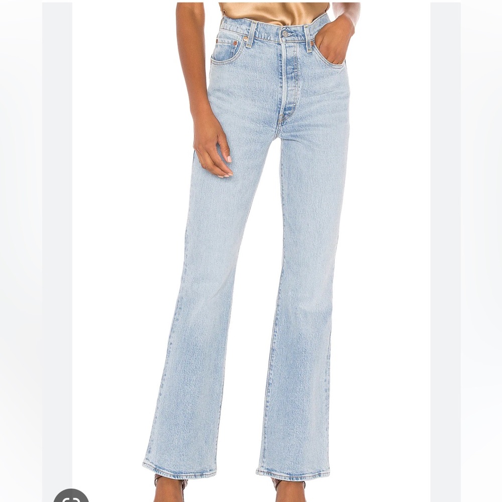LEVI’S Ribcage flare Jean - size 27